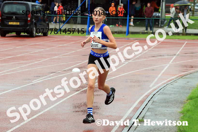 Girls Under-13s 2025 Northern Athletics Autumn Road Relays, Leigh, Lancashire. Photo: David T. Hewitson/Sports for All Pics